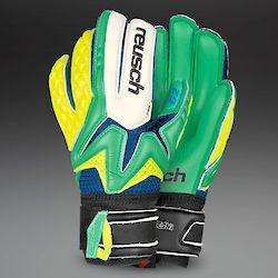Reusch maalivahdin hanskat