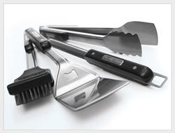 Broil King 64004, grillivälinesarja, 4 osaa