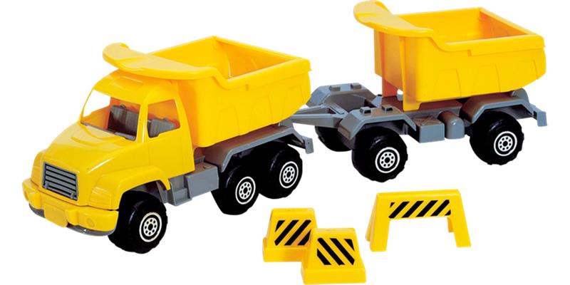 Plasto kuorma-auto ja peräkärry
