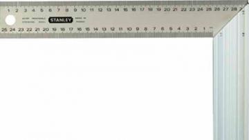 Stanley 45-687, suorakulma millimetriasteikolla