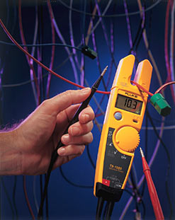 Fluke T5-600, jännite-, virta- ja jatkuvuustesteri