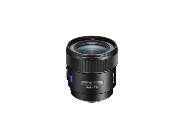 Sony Distagon T 24mm f/2.0 SSM, objektiivi
