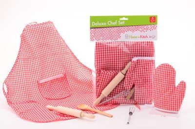 Apron for children with both Rolling pin and Ladle