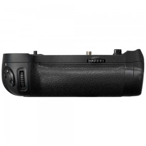 Nikon MB-D18, akkukahva