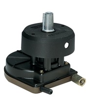 Ultraflex T67 ohjauspesä