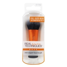 Real Techniques Mini Expert Face Brush