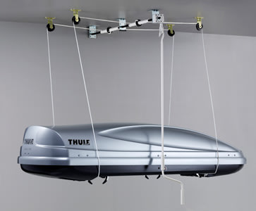 Thule Multilift suksiboksin vinssi kattoon