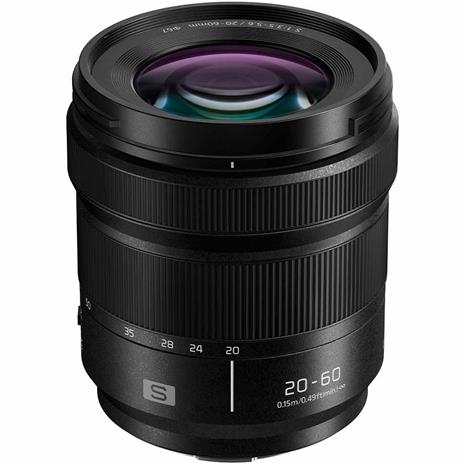 Panasonic Lumix S 20-60mm f/3.5-5.6, objektiivi
