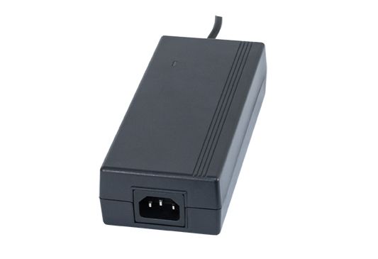 Chieftec 120W CDP-120ITX, virtalähde