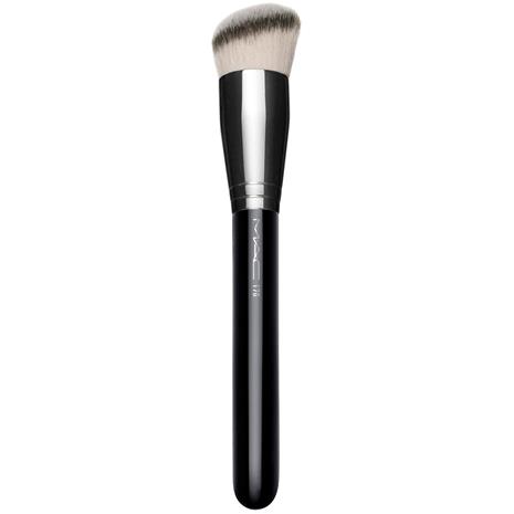 MAC Cosmetics Brushes 170 Synthetic Rounded Slant Brush