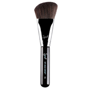 Sigma Beauty F23 Soft Angled Contour Brush
