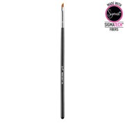 Sigma Beauty E06 Winged Liner Brush