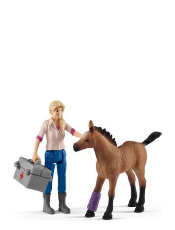Schleich 42486 Vet visiting mare and foal