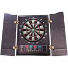 Elektroninen darts-taulu kaapissa