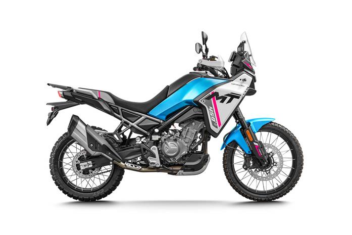 CFMoto 450MT, moottoripyörä