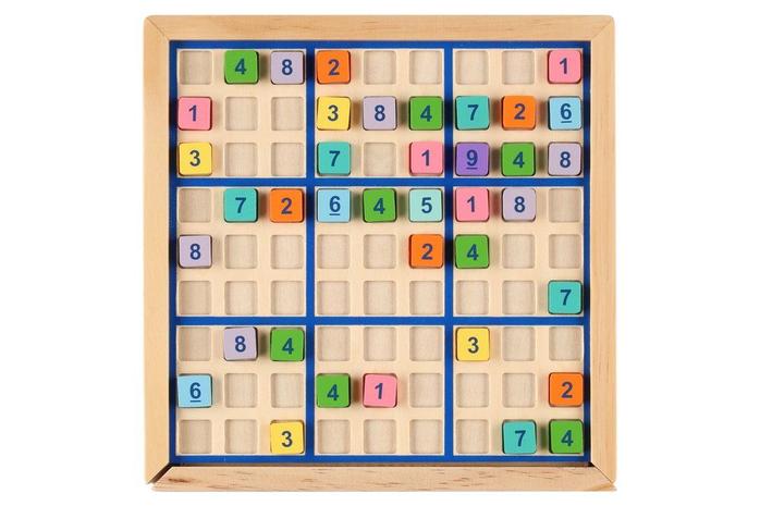 Deluxe Sudoku puinen peli – kuva 1/2