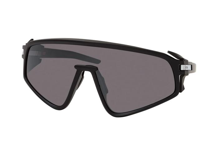Oakley Latch Panel Matte Black Aurinkolasit prizm black