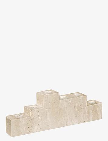 Mette Ditmer Step Six, kynttelikkö
