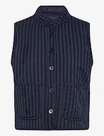 Lollys Laundry Cairoll Quilted Vest Vests Quilted Vests Navy Lollys Laundry