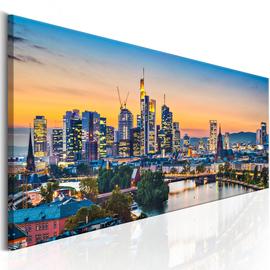 Kuva - Evening in Frankfurt