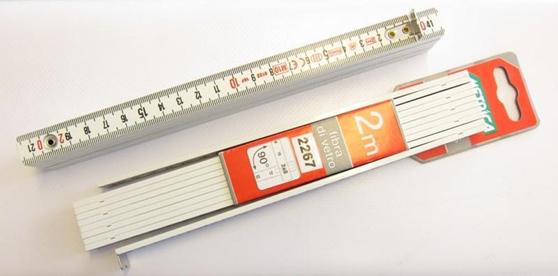 Kolmiosuorakulma 180 mm