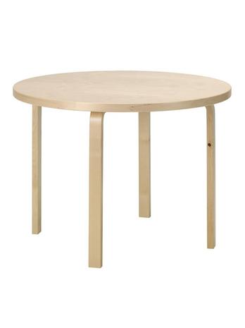 Artek 90a-pöytä