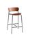 &Tradition Pavilion Bar stool Av7, walnut/Black – kuva 5