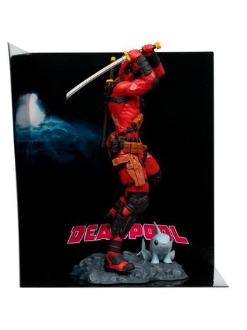 Figu: Marvel Collection - Deadpool (deadpool 1) (18cm) FIGU