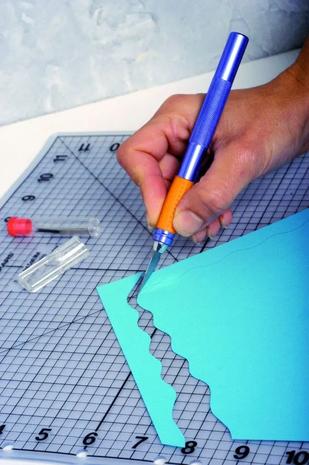 Fiskars askarteluveitsi