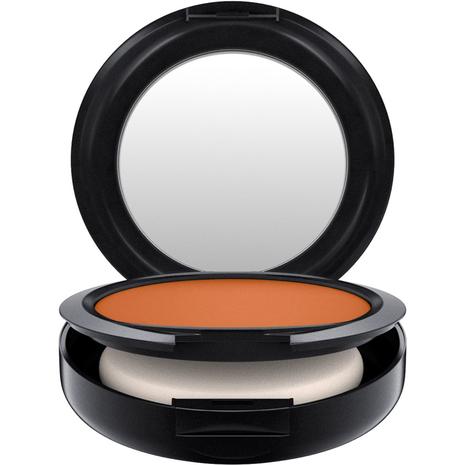 MAC Cosmetics Studio Fix Powder Plus Foundation C30