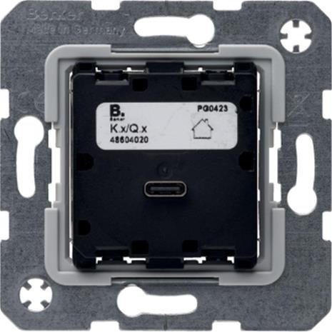 Hager 48604020 USB-latauspistorasia mobiililaitteiden lataamiseen Kx/Qx