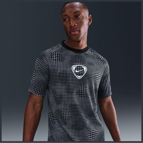 Nike Academy+