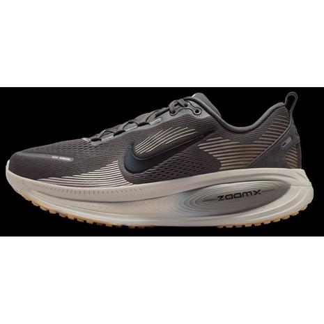 Nike Vomero 18