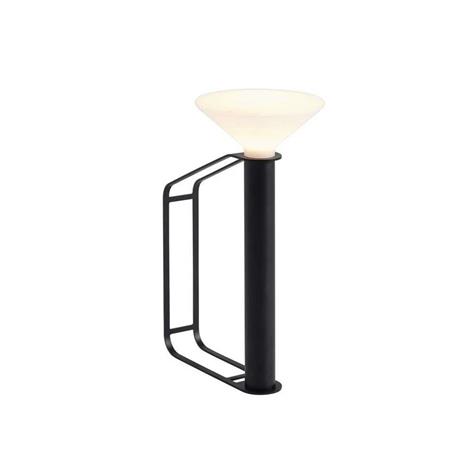 Muuto Piton Portable -pöytävalaisin Black