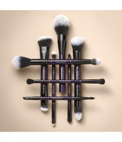 Kevyn Aucoin Duet Shadow Brush Luomivärisivellin 1 kpl