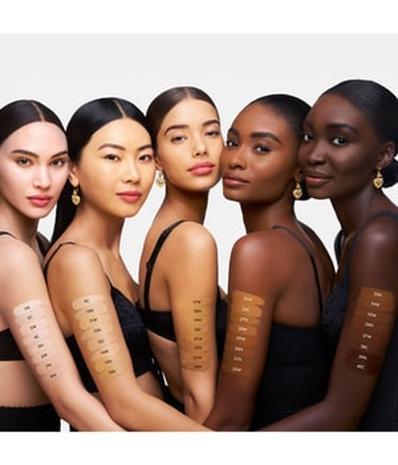 Dolce&Gabbana Everlast Foundation 24h Full Coverage Nestemäinen meikkivoide 27 ml Nr. 29W - Medium Deep