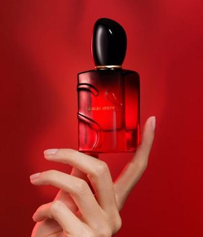 Giorgio Armani Sä¬ Passione Intense Refillable Eau de Parfum 50 ml