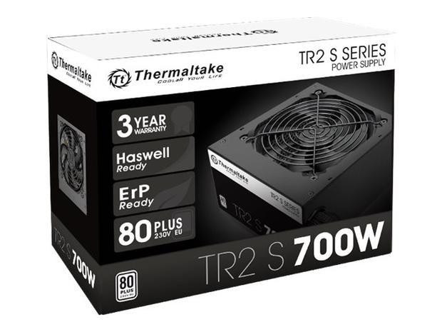 Thermaltake TR2 S 700W, virtalähde