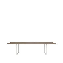 Muuto 70/70 ruokapöytä 295 x 108 cm Solid smoked oak-White