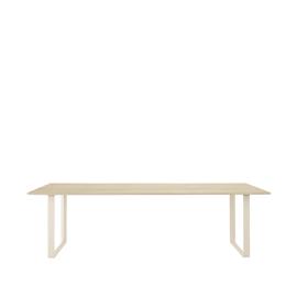 Muuto 70/70 ruokapöytä 255 x 108 cm Solid oak-Sand