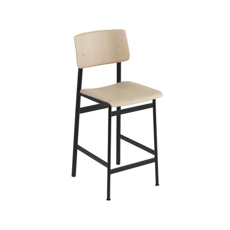 Muuto Loft baarituoli Oak, matala, musta teräsrunko