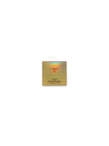 MAC Lightful C+ Compact Foundation Extra Light
