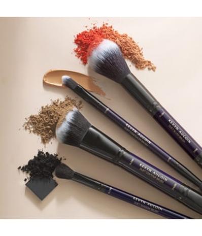 Kevyn Aucoin Duet Shadow Brush Luomivärisivellin 1 kpl