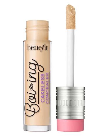 Benefit Cosmetics Boi-ing Cakeless peitevoide #Sävy 3