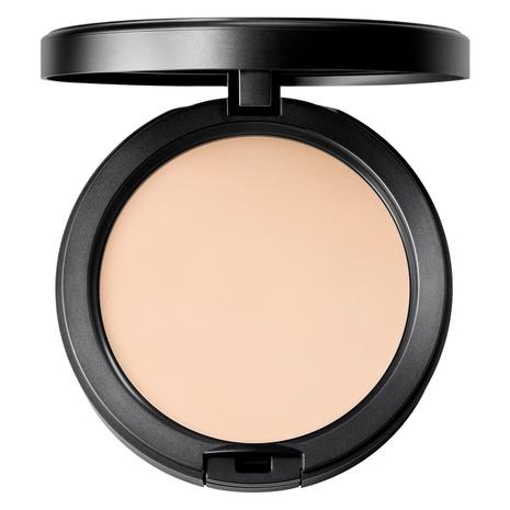 MAC Studio fix plus powder foundation -meikkipuuteri