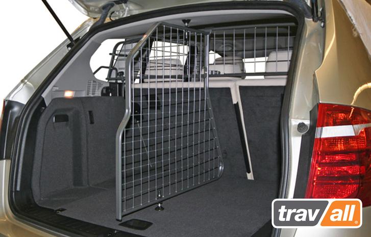 Tilanjakaja - BMW X3 (2010-2017), Travall