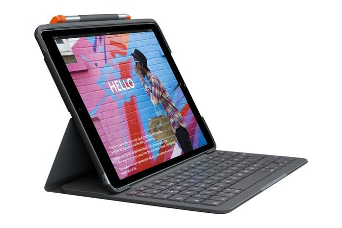 Apple iPad 11", suojakotelo näppäimistöllä