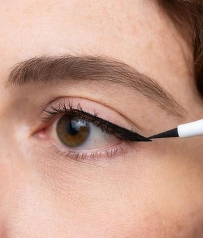 Kess Berlin Liquid Eyeliner Eyeliner 1.2 ml Deep Black