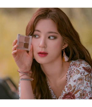 rom&nd Better Than Eyes 02 Dry Buckwheat Flower