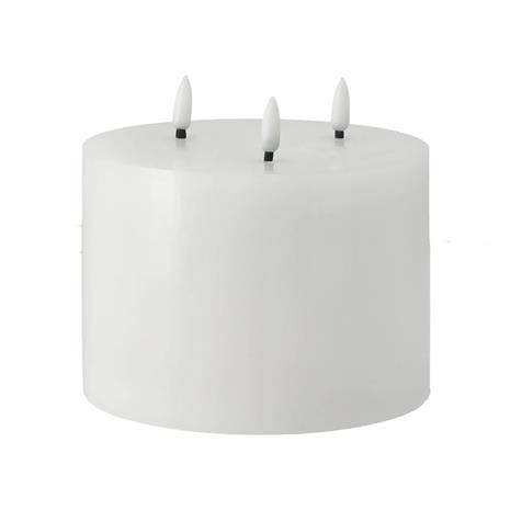 Scandi Essentials Bright Melt loistokynttilä LED 3 sydäntä 13 cm. Valkoinen